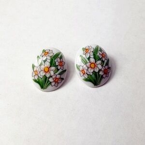 Vintage Avon Porcelain Daffodil Post Earrings